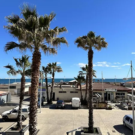 아파트 Renove Face Avec Parking, Au Cap D'agde - Fr-1-723-172